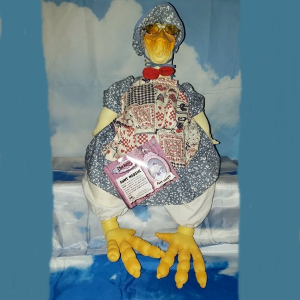 Aunt Nadine - The Plucketts of Gullet Gorge Vintage Hen Xavier Roberts creation